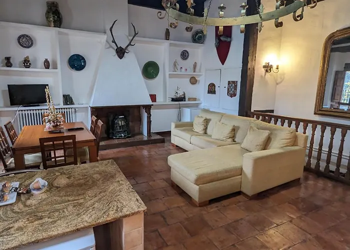 At Casa De Alfonso VIII
