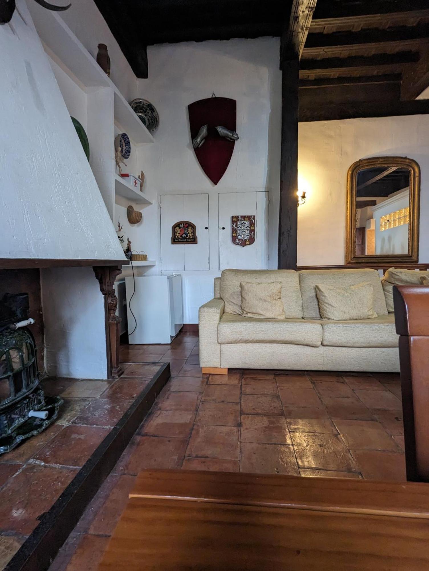 Apartment At Casa De Alfonso Viii *